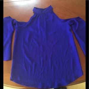 Size medium cut out shoulder Dress blouse